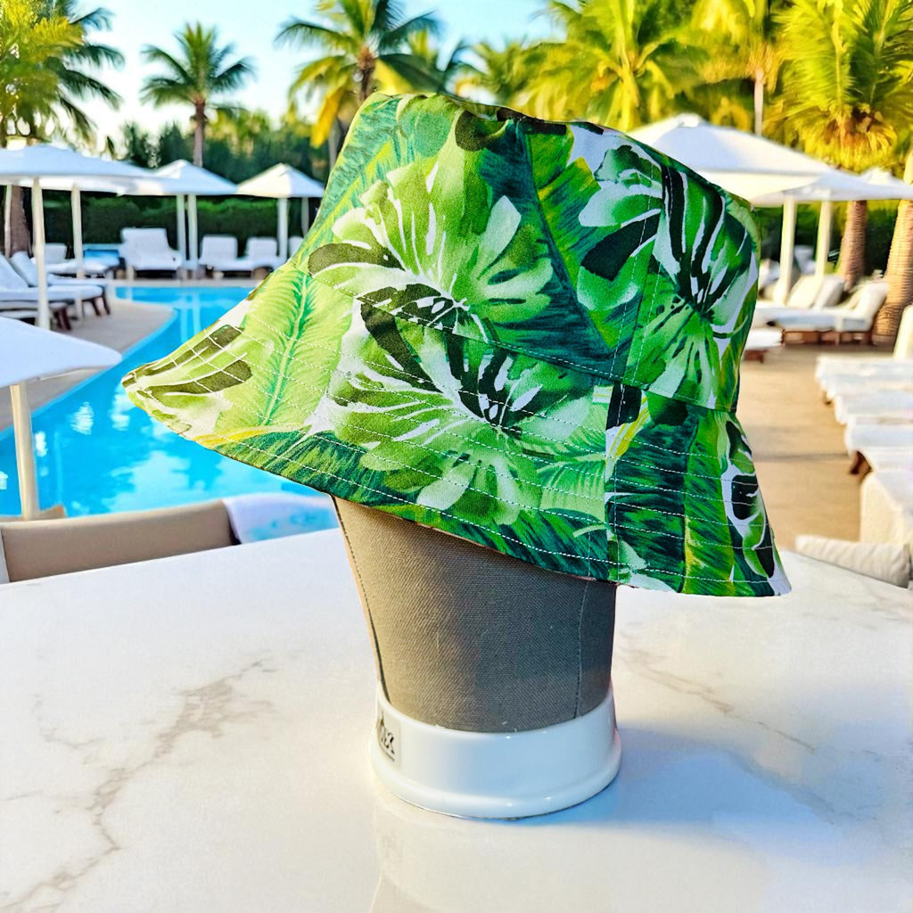 Reversible bucket hat