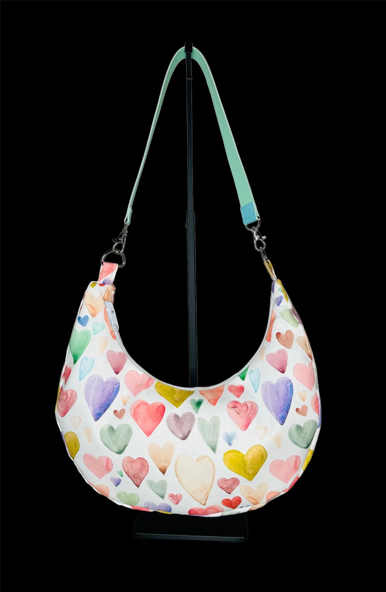 Fionn Bag croissant style bag