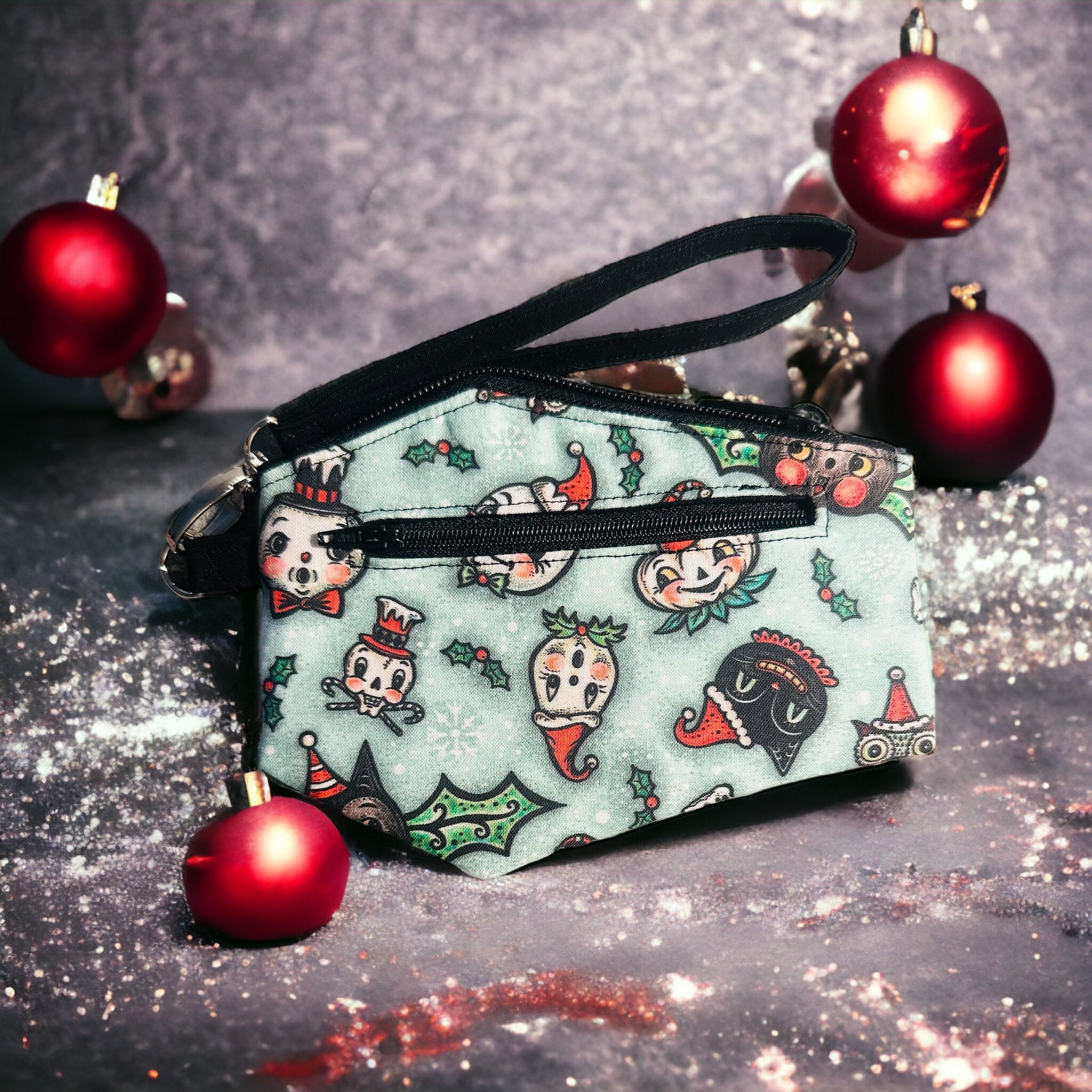 Coffin Clutch