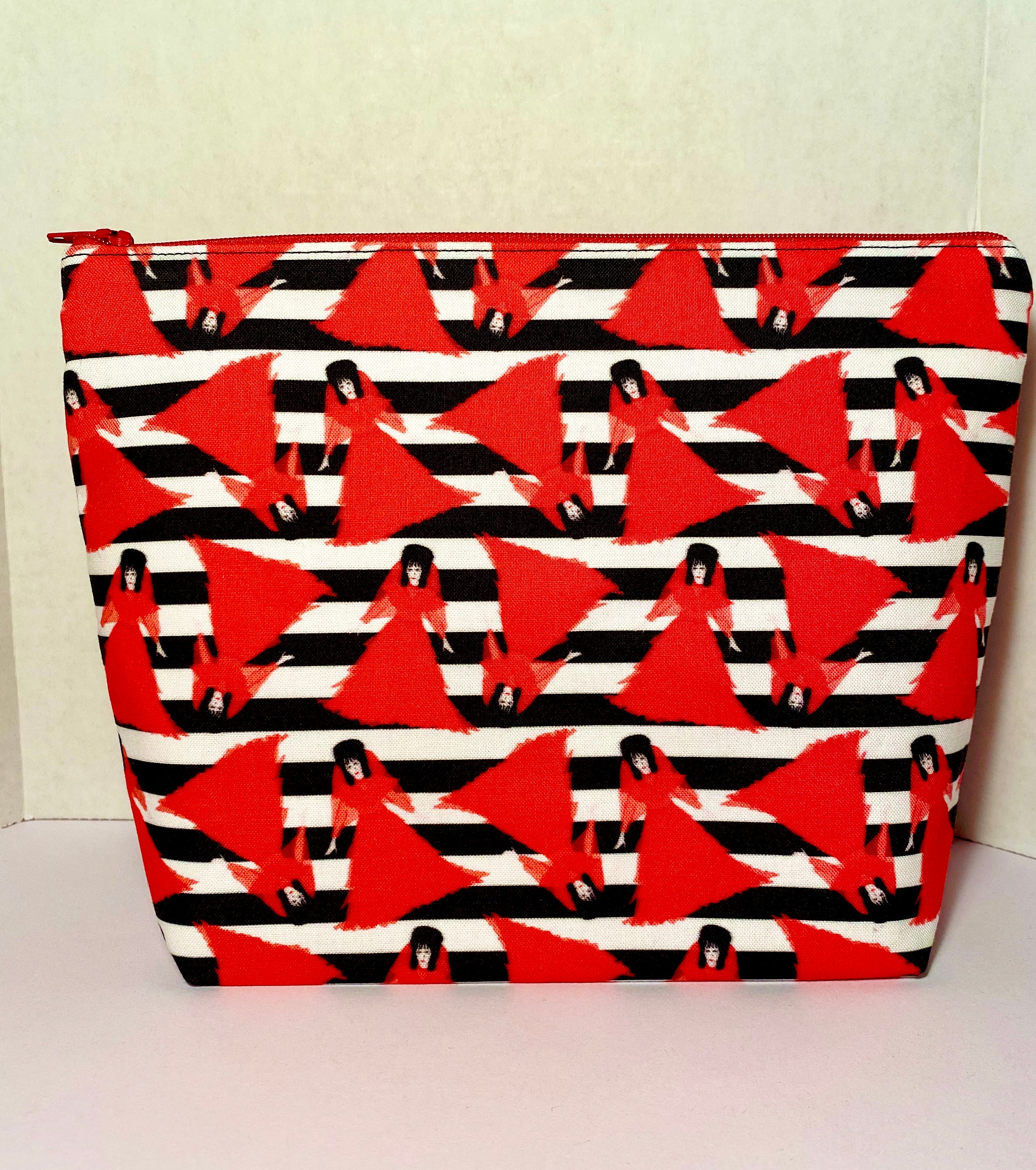 Lydia Deetz printed bag