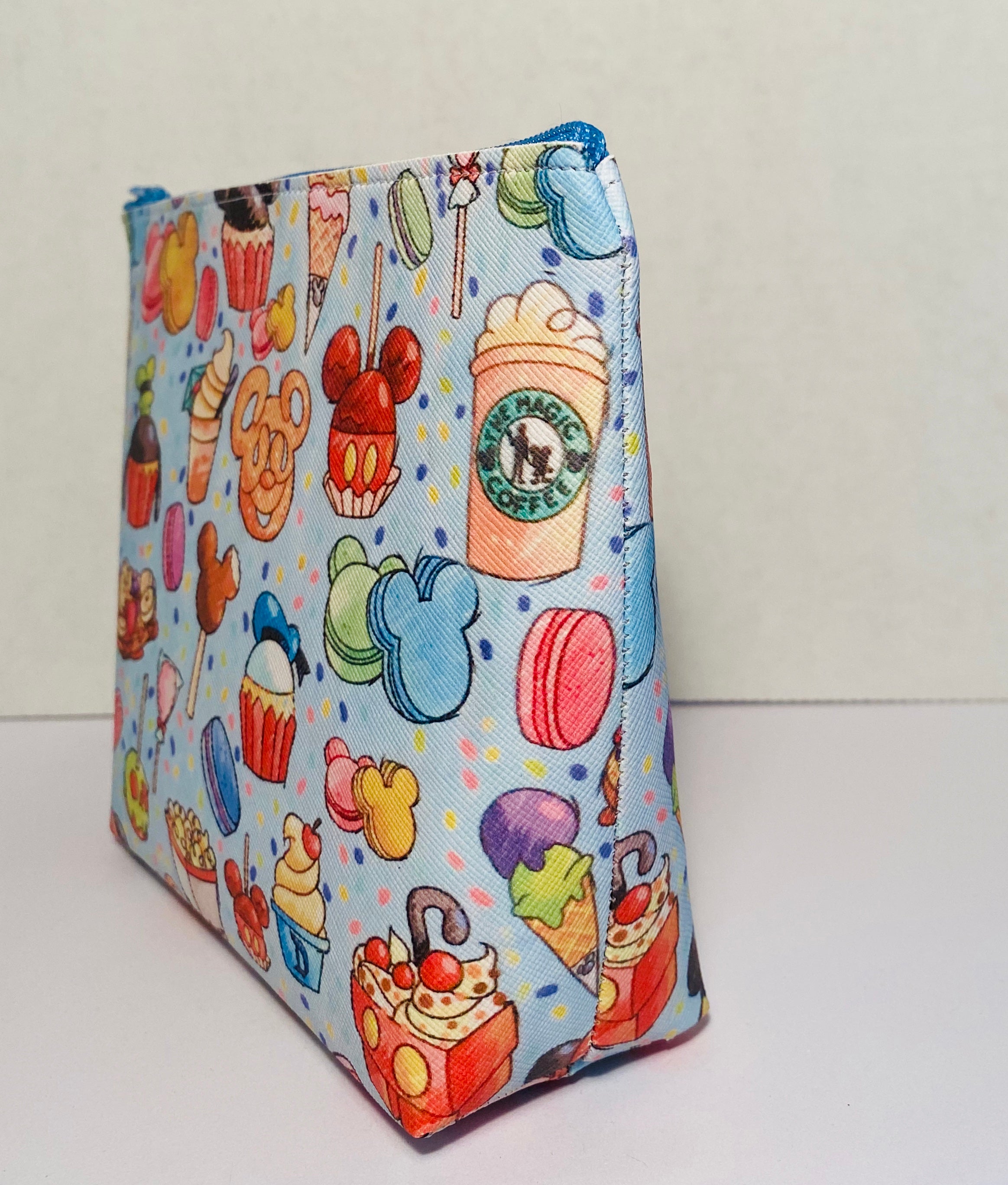 Treats synthetic leather bag